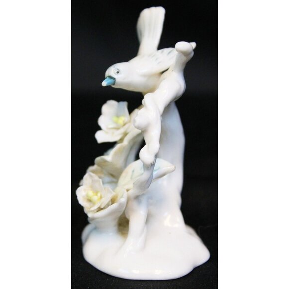 Lenwile Bone China Oriole Small Figurine Blue Jay Flowers Spring Nature Glossy - Picture 4 of 8